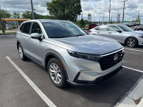 Used 2024 Honda CR-V EX image 2
