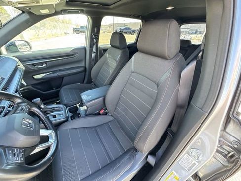 Used 2025 Honda CR-V Sport image 21