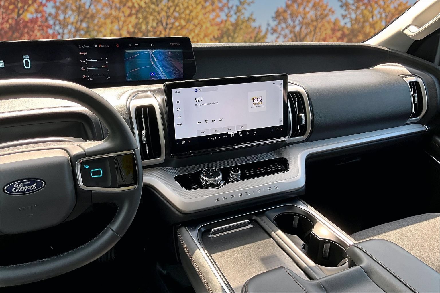 Certified 2025 Ford Expedition Active RWD image 7