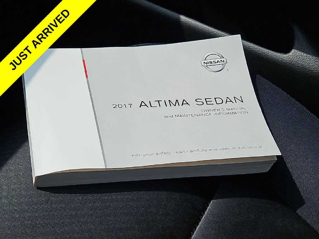 Used 2017 Nissan Altima 2.5 SR w/ Midnight Edition Package FWD image 25
