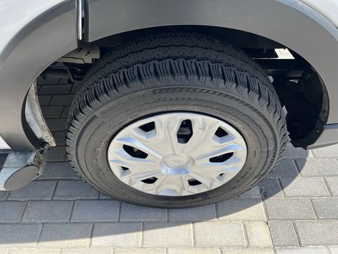 Used 2024 Ford Transit 250 Low Roof w/ Exterior Upgrade Package image 13