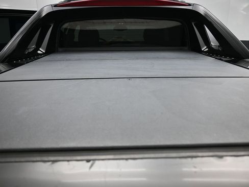 Used 2013 Chevrolet Avalanche LTZ image 29