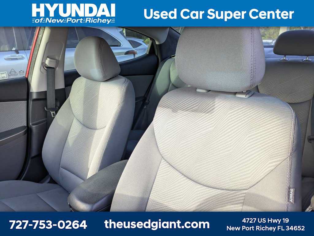 Used 2013 Hyundai Elantra GLS w/ Preferred Pkg FWD image 3