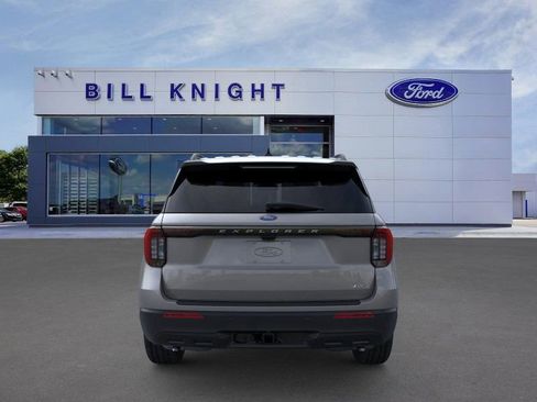 New 2026 Ford Explorer Active image 5