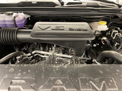 New 2026 RAM 1500 Express image 17