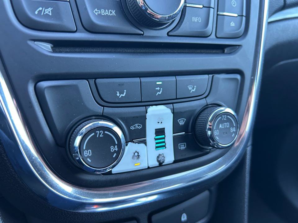 Used 2013 Buick Encore Convenience FWD image 22