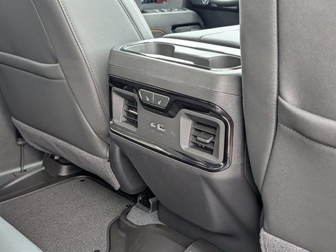 New 2026 GMC Sierra 1500 AT4 w/ AT4 Premium Package AWD/4WD image 31