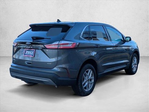 Used 2023 Ford Edge SEL image 5