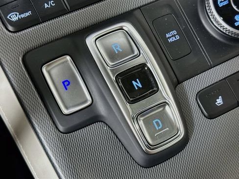 Certified 2024 Hyundai Palisade Limited AWD/4WD image 19