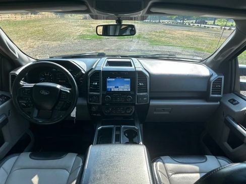 Used 2017 Ford F150 XLT w/ Equipment Group 302A Luxury AWD/4WD image 25