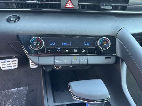 New 2025 Hyundai Elantra Sport image 24