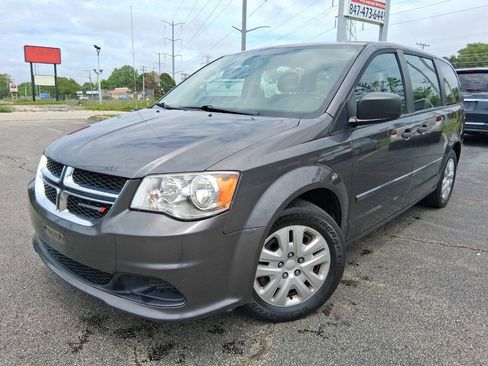 Used 2016 Dodge Grand Caravan American Value Package FWD image 1