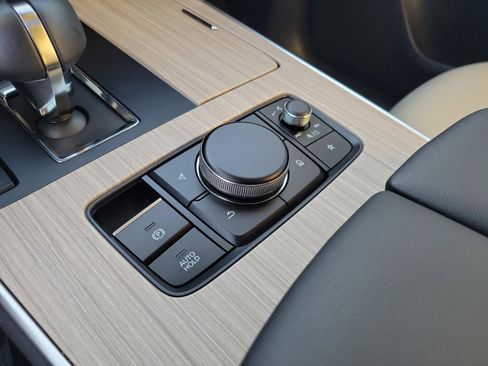 Used 2025 MAZDA CX-90 3.3 Turbo w/ Preferred Package image 37