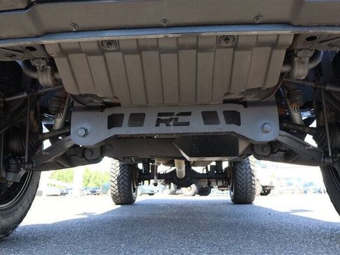Used 2025 GMC Sierra 3500 Denali Ultimate AWD/4WD image 9