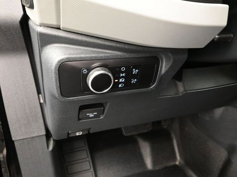 Used 2023 Ford Bronco Badlands image 12