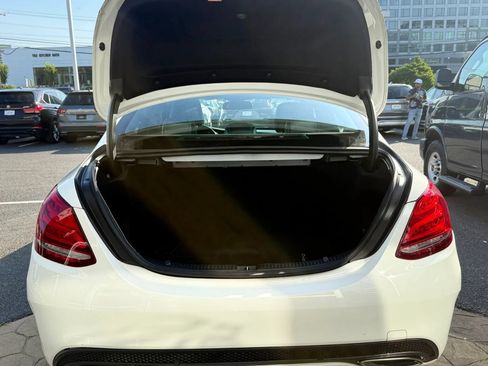 Used 2017 Mercedes-Benz C 300 4MATIC Sedan image 47
