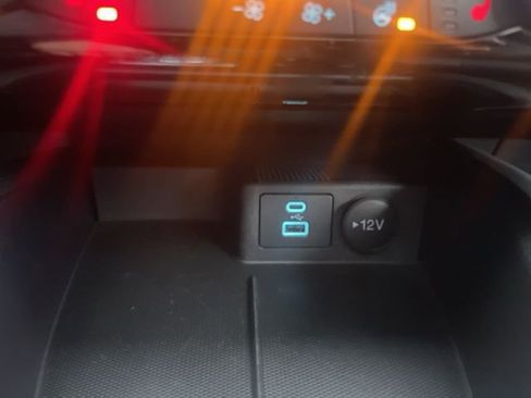 Used 2022 Ford Escape SEL w/ SEL Stealth AWD Package image 29