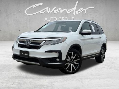 Used 2022 Honda Pilot Touring image 1