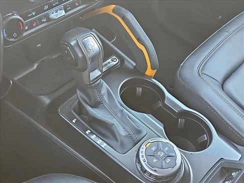 Certified 2023 Ford Bronco Badlands image 12