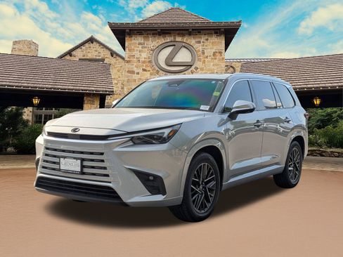 Used 2024 Lexus TX 350 AWD w/ Technology Package image 4
