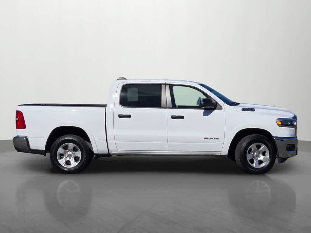 Used 2025 RAM 1500 Big Horn AWD/4WD image 7