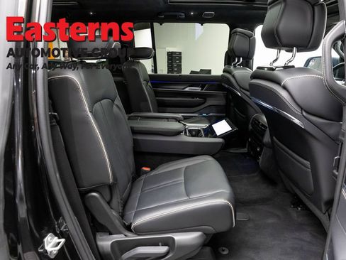 Used 2024 Jeep Grand Wagoneer Series II w/ Quick Order Packagew 28T AWD/4WD image 28