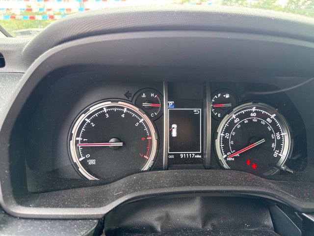 Used 2021 Toyota 4Runner Limited AWD/4WD image 3