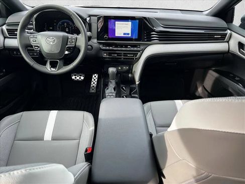 Certified 2025 Toyota Camry SE image 19