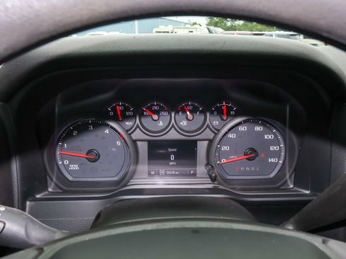 Used 2024 Chevrolet Silverado 2500 Custom w/ Custom Value Package AWD/4WD image 7