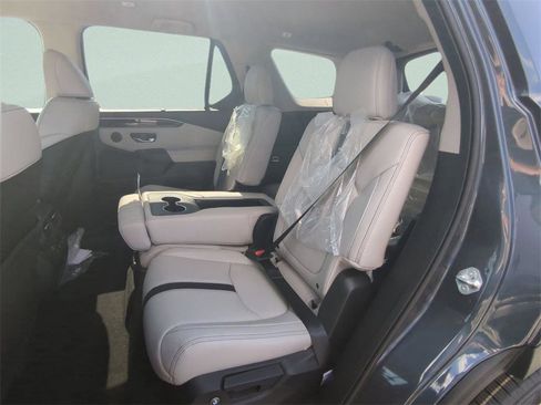 New 2026 Honda Pilot EX-L image 14