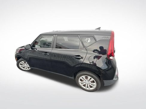 Used 2020 Kia Soul LX FWD image 14