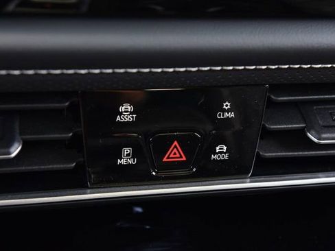 New 2026 Volkswagen Atlas SEL Premium R-Line AWD/4WD image 15