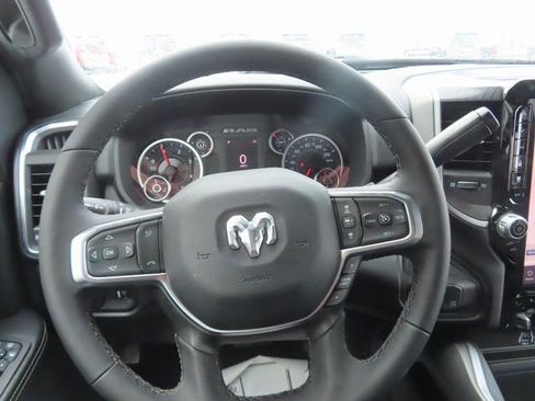 New 2026 RAM 3500 Big Horn AWD/4WD image 31