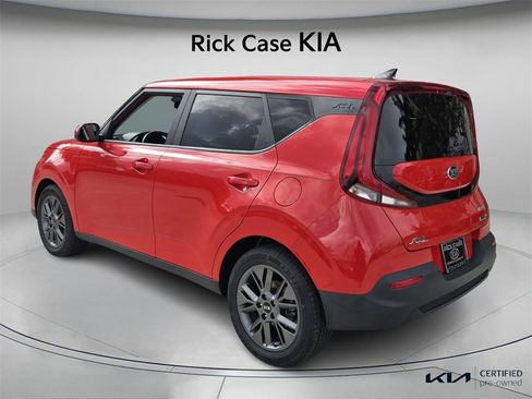 Certified 2021 Kia Soul S image 8