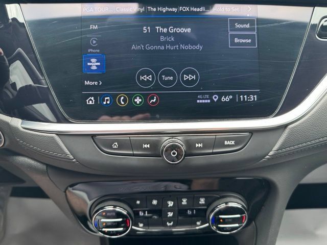 Used 2022 Buick Encore GX Select w/ Sport Touring Package AWD/4WD image 9
