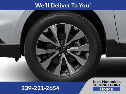 Used 2016 Subaru Outback 2.5i Limited AWD/4WD image 11
