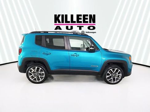 Used 2022 Jeep Renegade Limited w/ Sun, Sound & Wheels Group AWD/4WD image 8