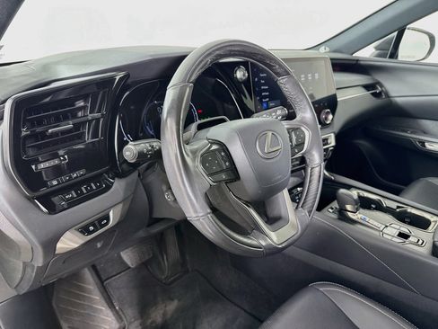 Used 2024 Lexus RX 350 Premium Plus w/ Convenience Package AWD/4WD image 9