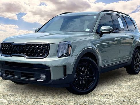 Used 2025 Kia Telluride SX X-Line AWD/4WD image 3