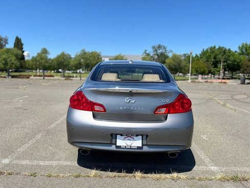 Used 2013 INFINITI G37 Journey w/ Premium Pkg RWD image 6
