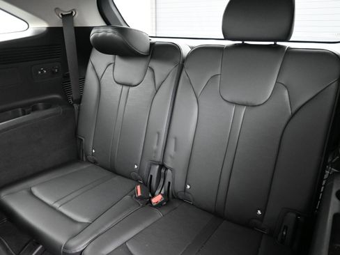 Used 2025 Kia Sorento SX image 23