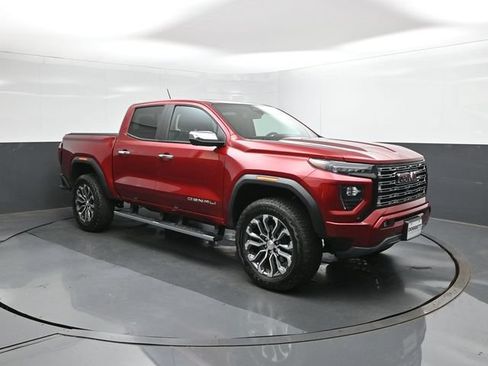 Used 2026 GMC Canyon Denali AWD/4WD image 26