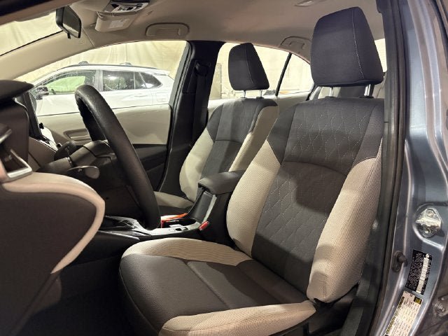 Certified 2024 Toyota Corolla LE FWD image 5