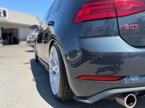 Used 2019 Volkswagen GTI Autobahn FWD image 22