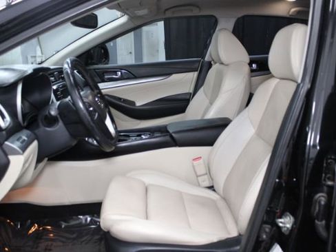 Used 2016 Nissan Maxima 3.5 SV image 8