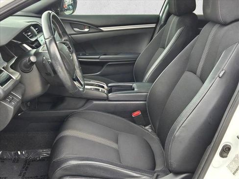 Used 2019 Honda Civic Sport image 16