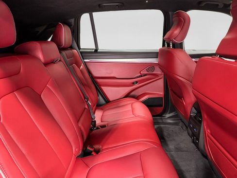 Used 2025 Jeep Wagoneer S Launch Edition image 24