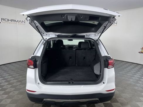 Used 2022 Chevrolet Equinox LT image 38