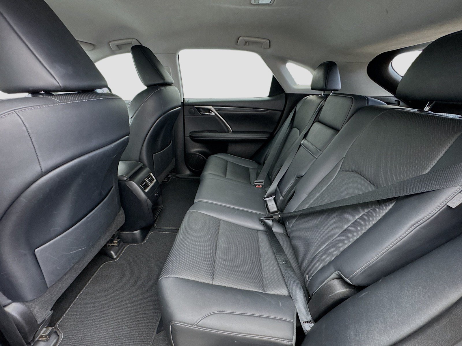 Used 2019 Lexus RX 350 AWD w/ Accessory Package image 15