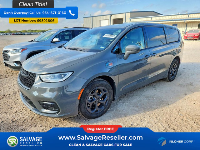 Used 2022 Chrysler Pacifica Limited w/ Uconnect Theater Family Group FWD image 1